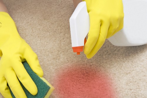 Professional house cleaning service for a home in SE22