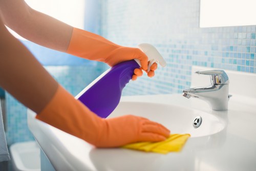 Professional cleaning of desks and communal areas in an SE22 office